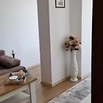 Apartment тони 1 с панорамна морска гледка и паркинг Varna