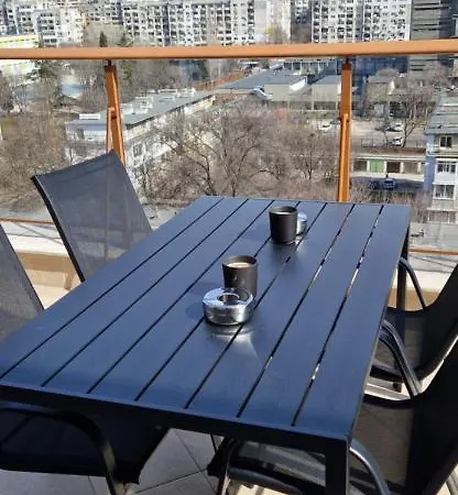 студио тони 1 Варна