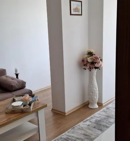 Apartment тони 1 с панорамна морска гледка и паркинг Varna