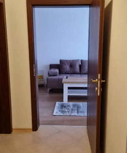 Apartment тони 1 с панорамна морска гледка и паркинг *