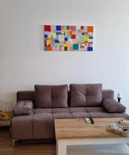 тони 1 с панорамна морска гледка и паркинг Apartment *